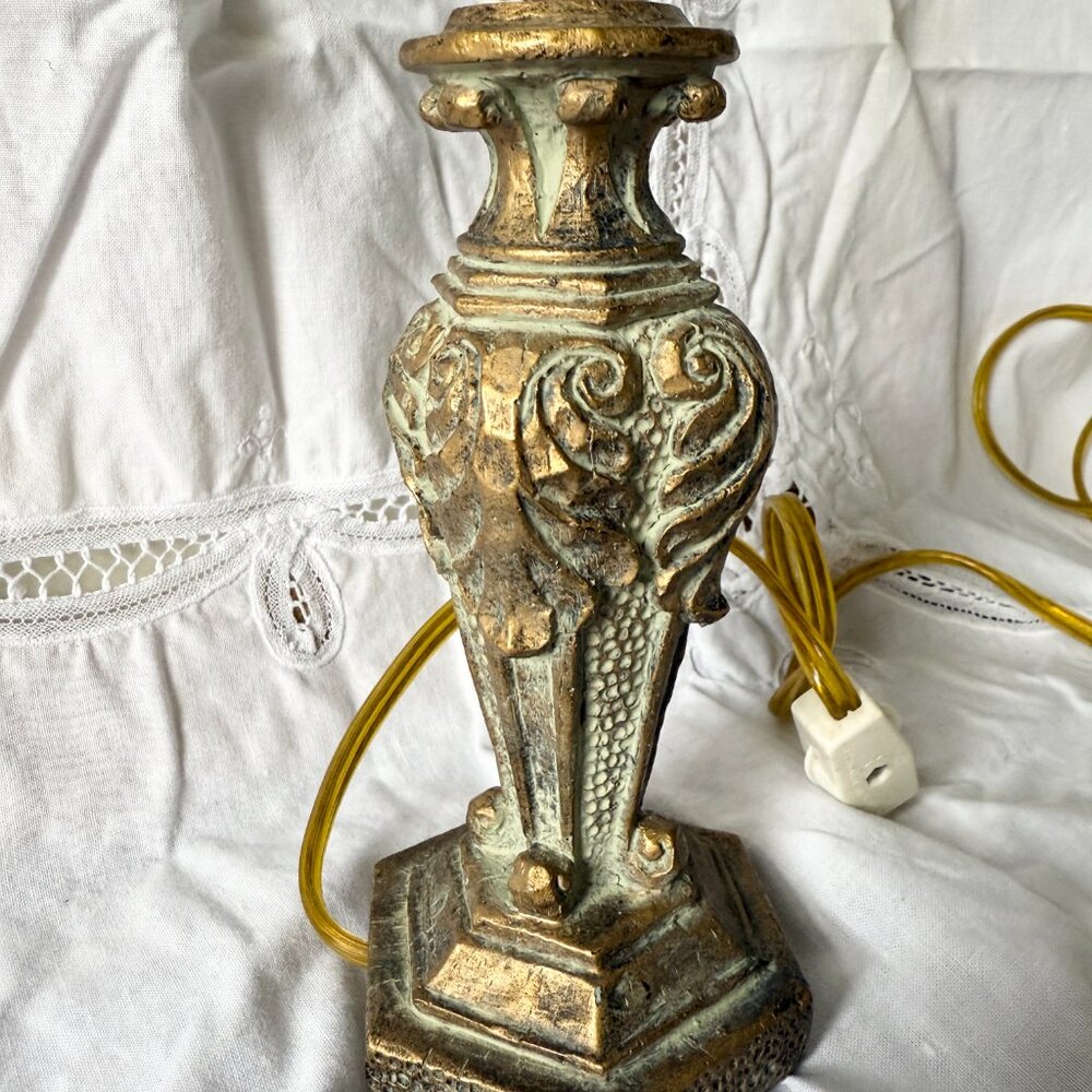 Vintage Gold Table Lamp – Baroque, Ornate, French Style – Antique Look Lighting - Picture 5 of 11
